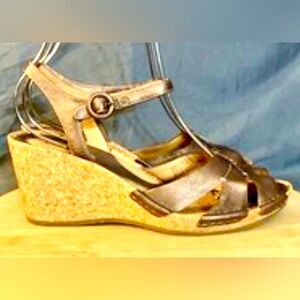 Clarks Artisan Collection Brown Leather Cork Wedge Sandals - Size 6.5M